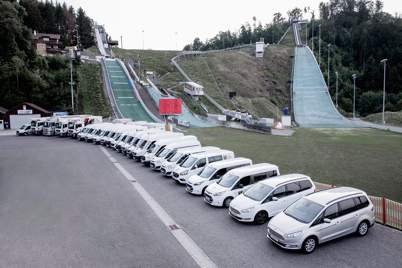 Firmenfuhrpark Fahrzeuge Unternehmensfotografie