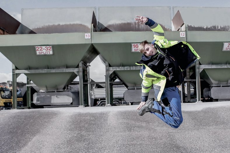 Lehrling Baustelle Freude Held & Francke Recruiting Kampagne Lehrling Baustelle Freude Held & Francke Recruiting Kampagne