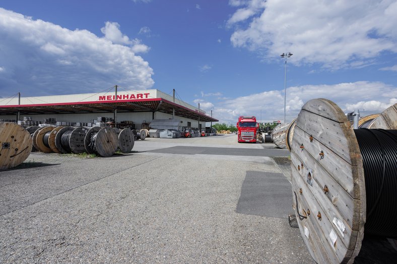 Industriefotografie bei Meinhart: Produktion, Lager und Logistikprozesse